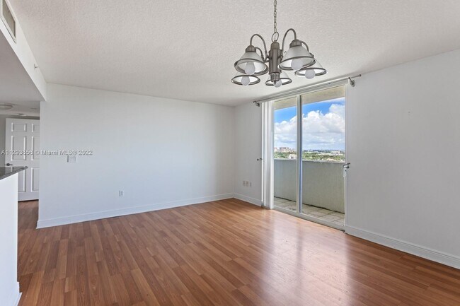 Building Photo - 3000 Coral Way