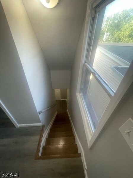 Building Photo - 160 12th Ave