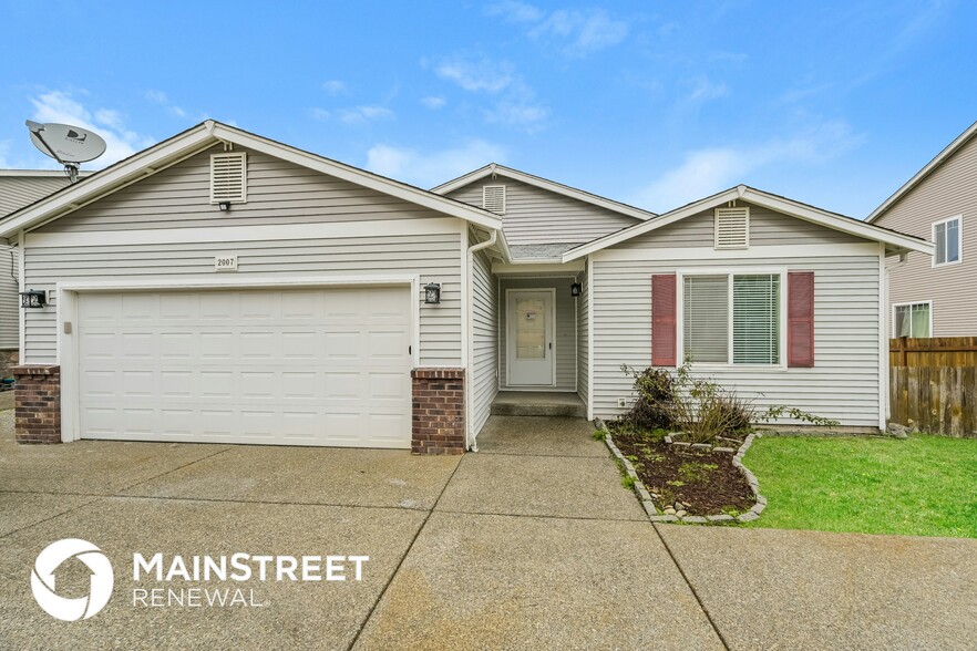 Primary Photo - 2007 179th St Ct E