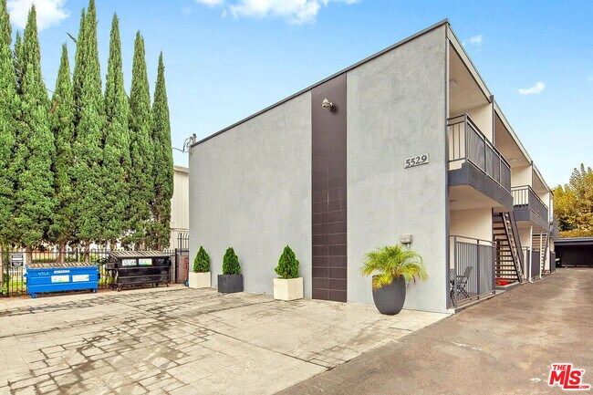 Building Photo - 5529 Bonner Ave