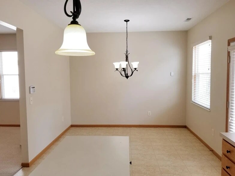 Building Photo - 5912 Treven Way