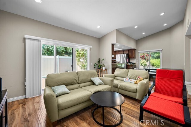 Building Photo - 1315 Albariza Pl