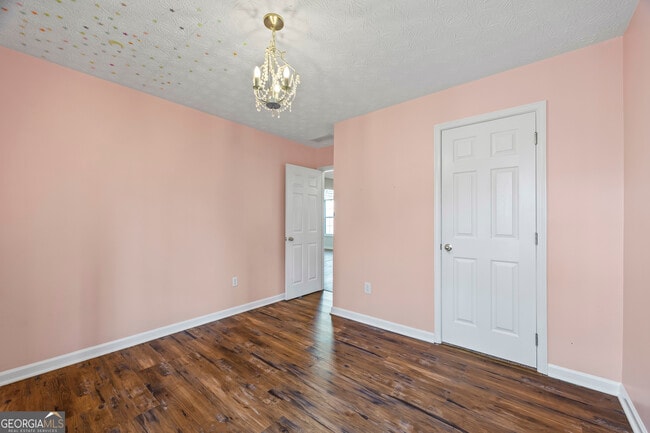 Building Photo - 156 Azalea Dr