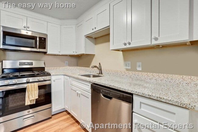 Building Photo - 81 Summer St