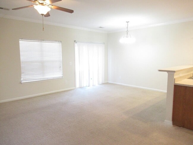 Building Photo - 1666 Ruger Dr