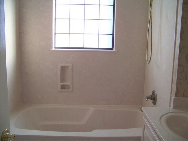 Building Photo - 3566 Haley Way