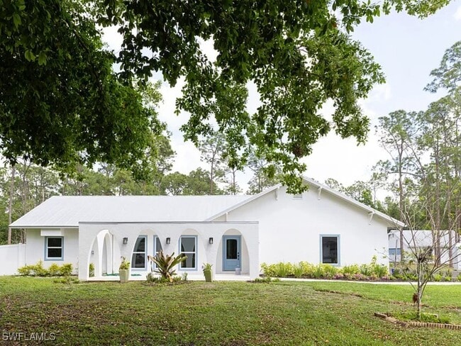 Building Photo - 5588 Wendy Ln