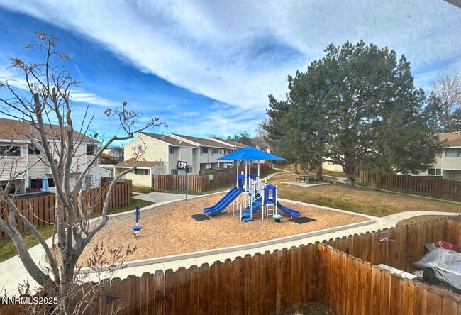 Building Photo - 3545 Willow Hills Cir