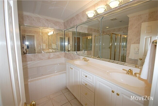 Building Photo - 111 Spencer-Farlow Dr