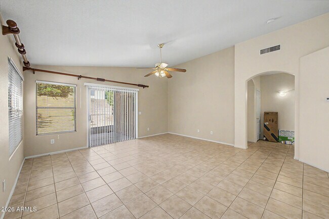 Building Photo - 3626 E Potter Dr