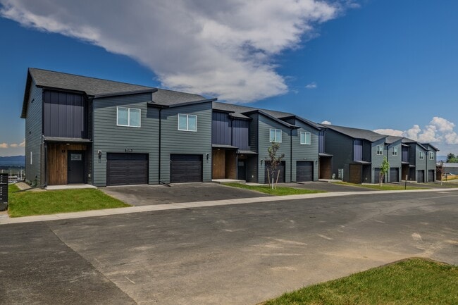 Building Photo - 3383 Crosswind Ct