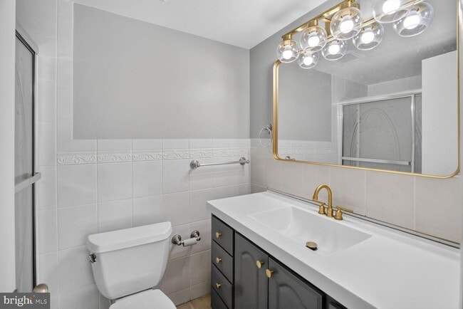 Building Photo - 12207 Braxfield Ct