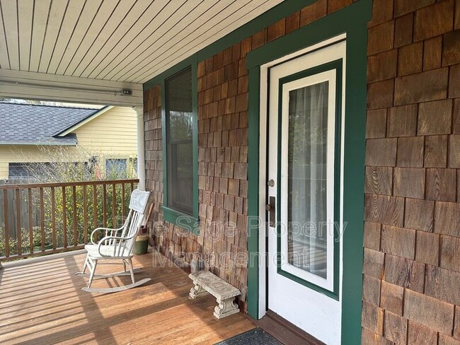 Building Photo - 1226 Tremont St