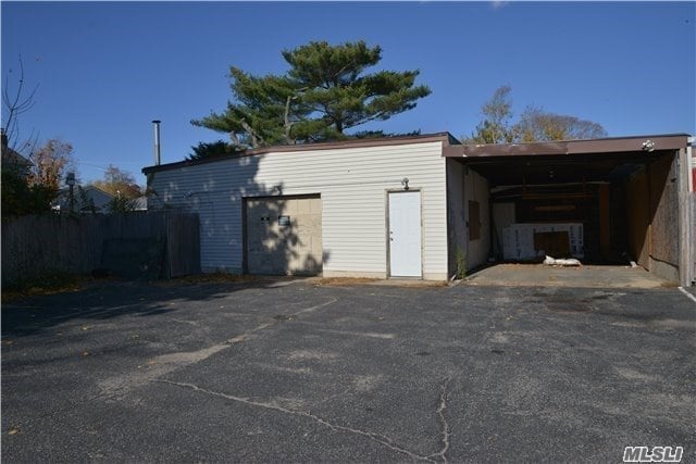 Building Photo - 14 Washington Ave