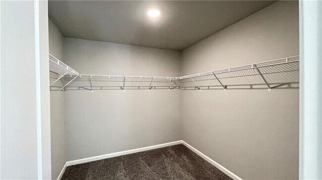 Building Photo - 3627 BRYANT Mdw Cir