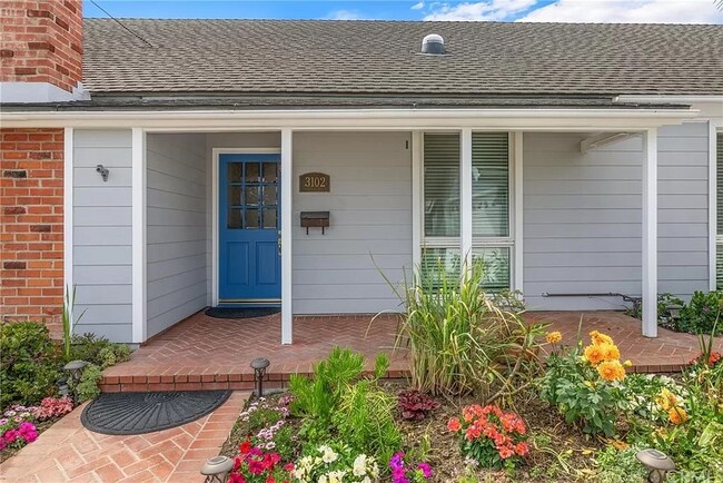 Building Photo - 3102 Tigertail Dr