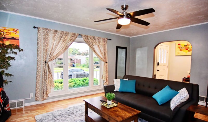 Building Photo - 470 Edith Ave S