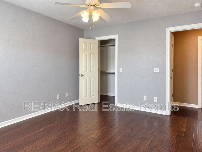 Building Photo - 3401 S 2nd Pl