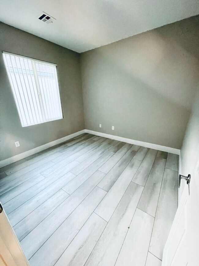 Building Photo - Charming Single-Story Corner Lot Home in Solera 55+ Community