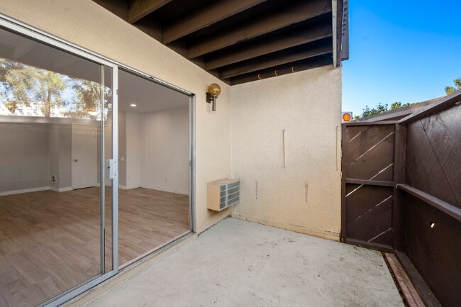 Building Photo - 7932 Mission Center Ct