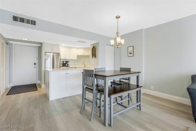 Building Photo - 5 Bluebill Ave