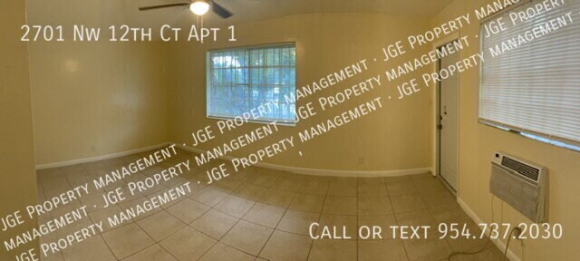 Building Photo - 2701 NW 12th Ct