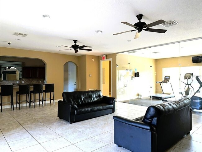 Building Photo - 4910 Fiorazante Ave