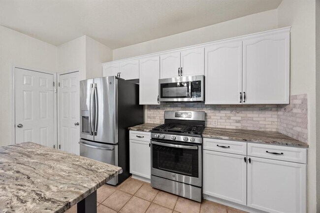 Building Photo - 1607 Juniper Ridge Loop