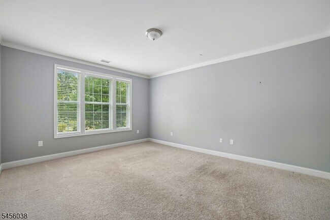 Building Photo - 4108 Hoover Ln