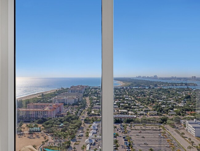 Building Photo - 2700 N Ocean Dr