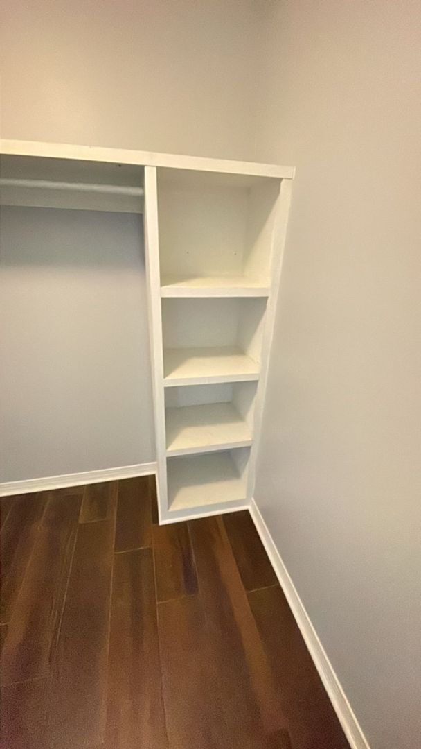 Building Photo - 3 BD 2 BA Home in the Bayou View School Di...