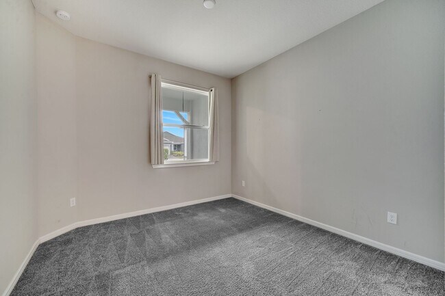 Building Photo - 1848 Spring Shower Circle