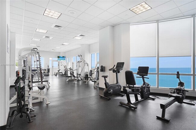 Building Photo - 6365 Collins Ave