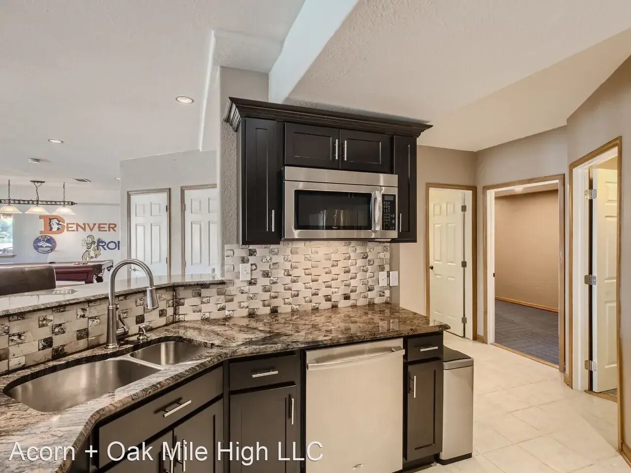 Building Photo - 3297 W 62nd Ave