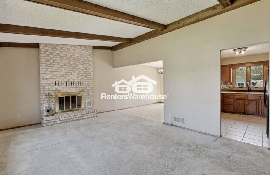 Building Photo - 832 86th Ln NW