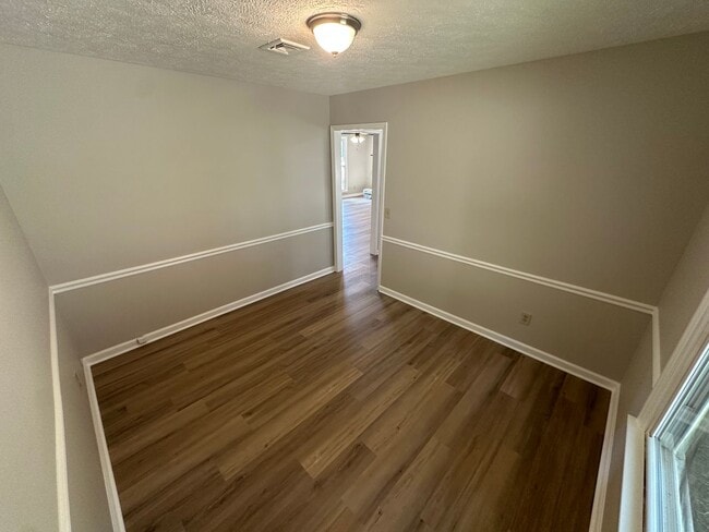 Building Photo - 5159 Saundersville Rd