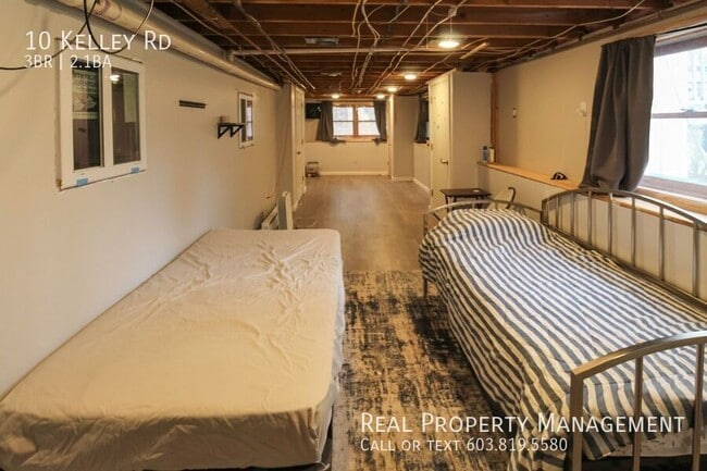 Building Photo - 10 Kelley Rd