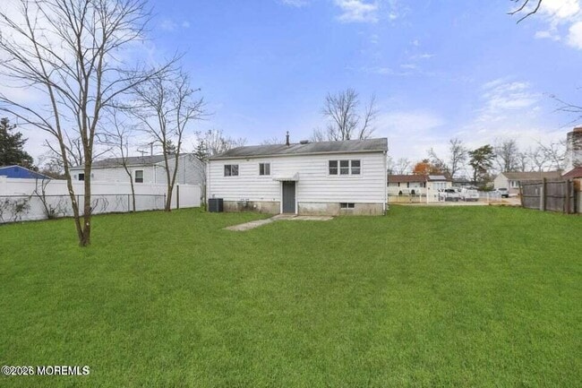 Building Photo - 28 Brandies Rd
