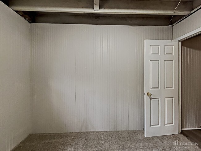 Building Photo - 476 Hale Haven Dr