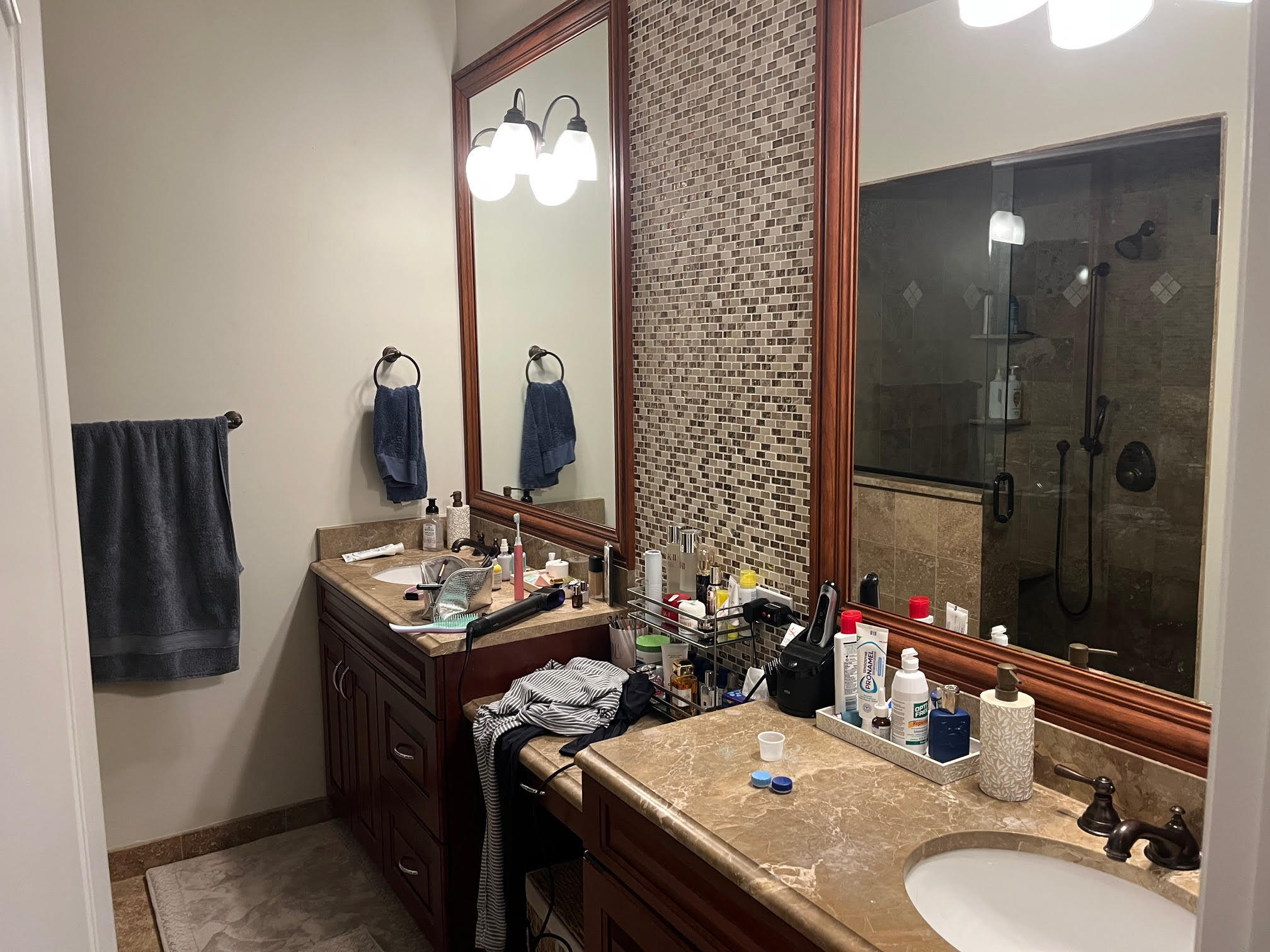 Building Photo - 1442 W Fullerton Ave