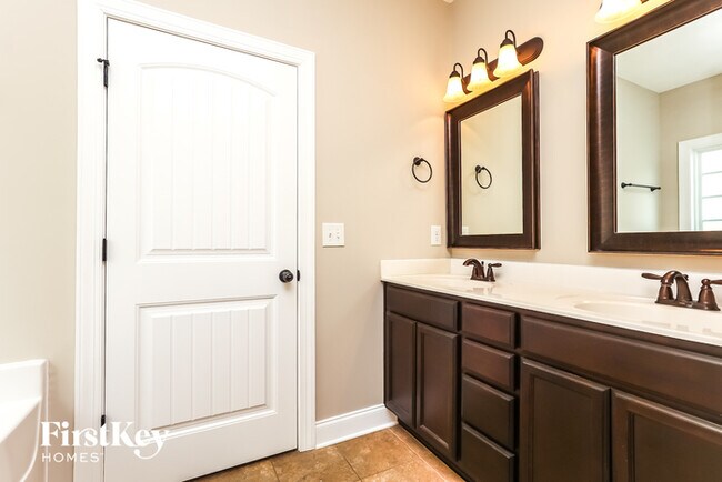Building Photo - 1259 Brigade Dr