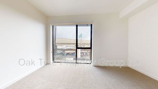 Building Photo - 532 Union St