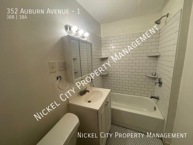 Building Photo - 352 Auburn Ave