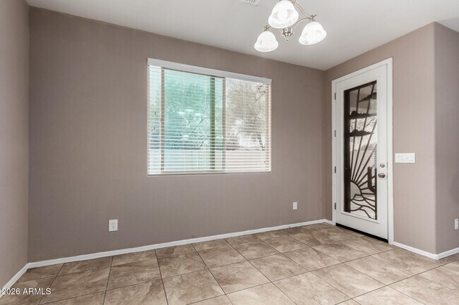 Building Photo - 16128 W Desert Flower Dr