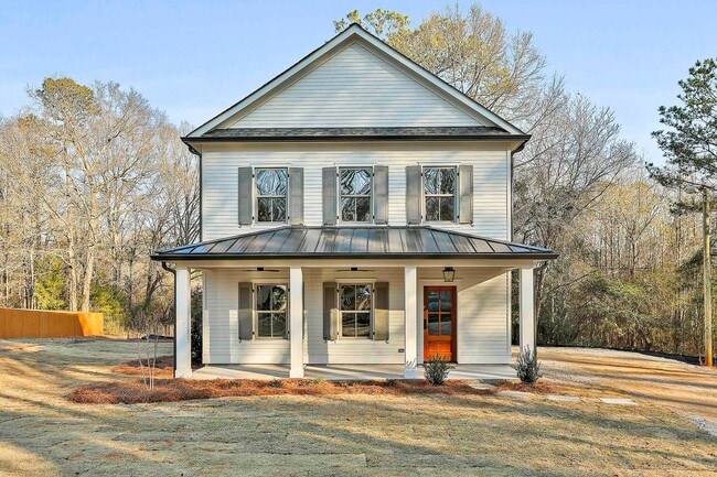 Building Photo - New Construction Rental WALKABLE to Downtown Senoia!