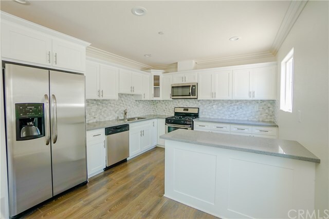 Building Photo - 1231 E 45th St