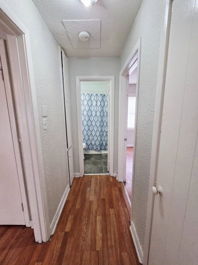 Building Photo - 1509 Sycamore St