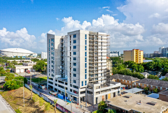 Building Photo - Delmar 745