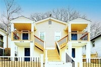 Building Photo - 539 Paines Ave NW