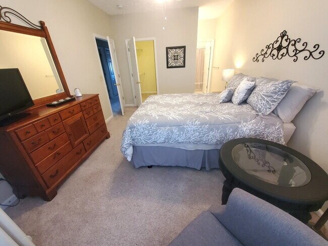 Building Photo - COMING SOON.... FULLY FURNISHED 2BR CONDO ...